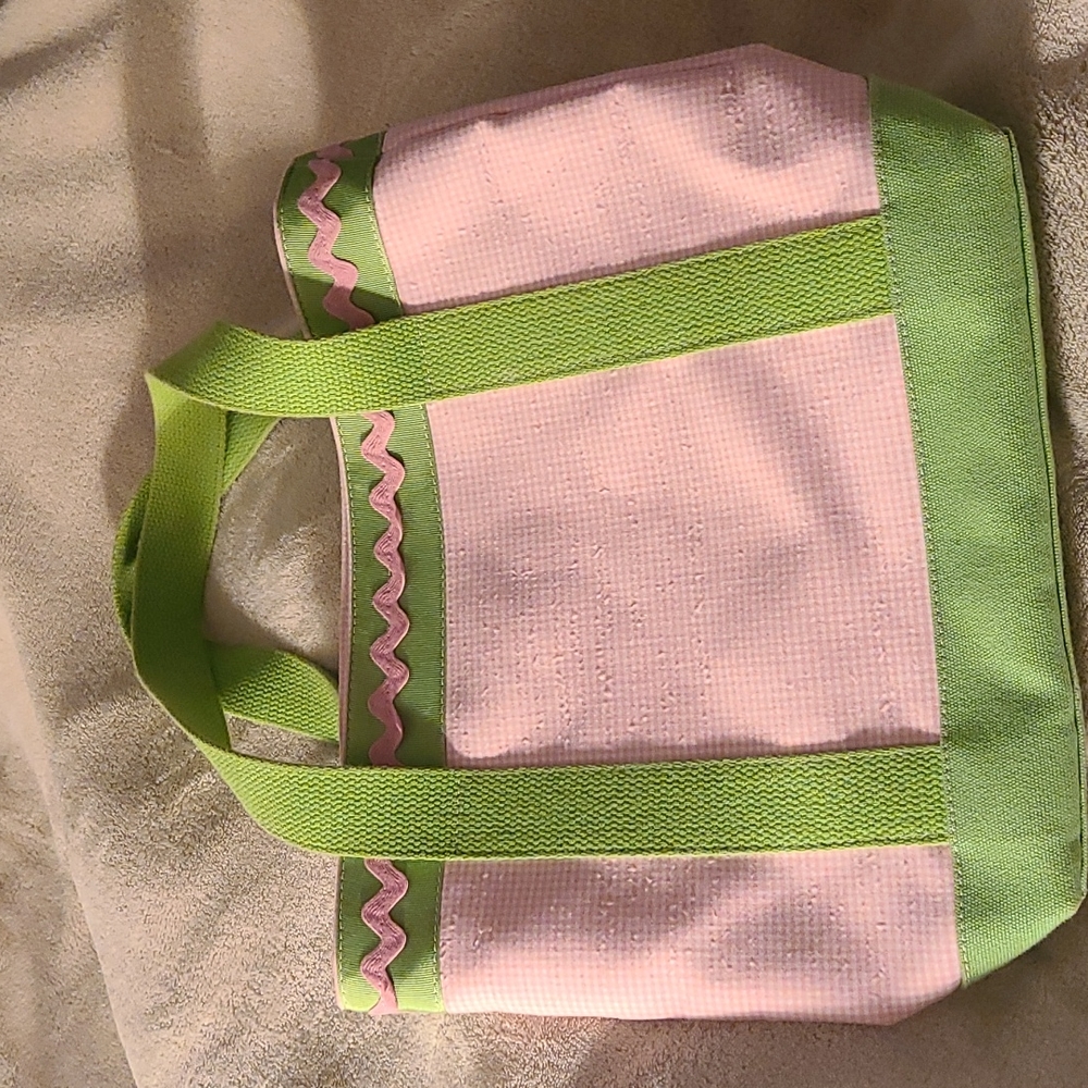 All cloth, bright gingham purse with green accent and pink bric-a-brac trim. EUC